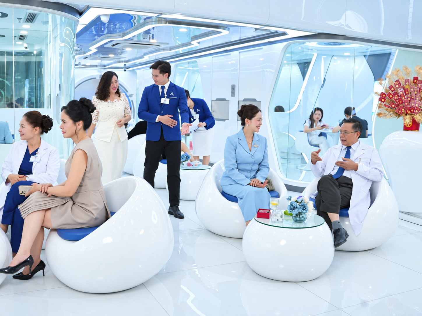 Khu vực chờ công nghệ cao, bác sĩ trao đổi cùng khách hàng