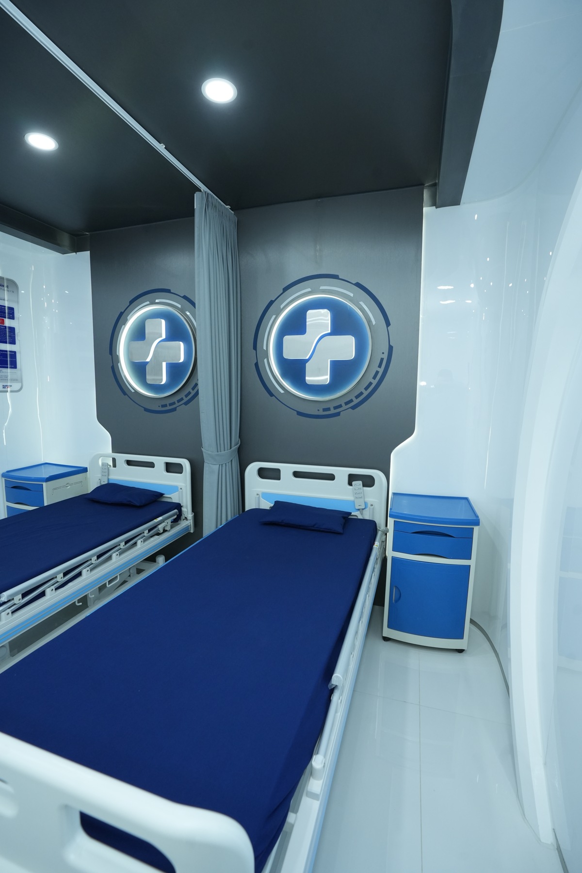 Ảnh chụp thực từ tư liệu phòng khám Dr. Tiến