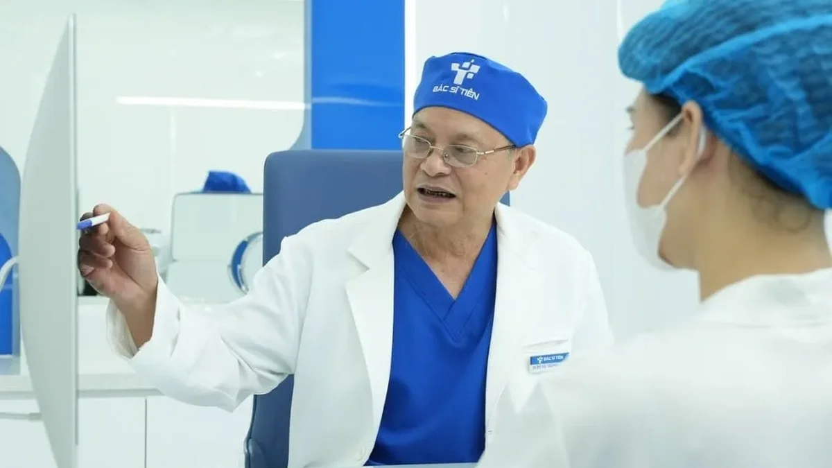 Tiểu buốt trước khi tạo hình môi bé